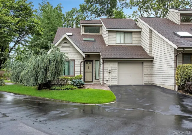 Photo 1 of Sale Pending at 11 Rose Ct, Islip, NY 11730 | MLS# 1031943 | Listing updated on 2026-08-19