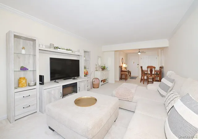 1st image of 4 Birchwood Ct, Hempstead, NY 11030
