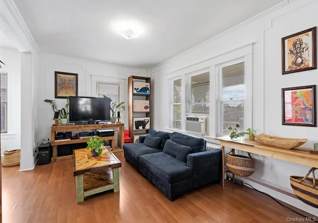Photo 3 of Single family home for sale at 102 Prospect St, Newburgh (city), NY 12550 | MLS# 1031945 | Listing updated on 2026-08-22