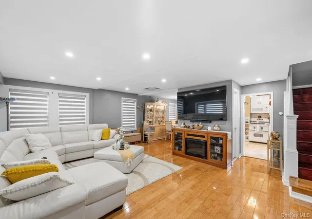 Photo 3 of Single family home for sale at 9446 214th Place, New York, NY 11428 | MLS# 1031948 | Listing updated on 2026-10-07