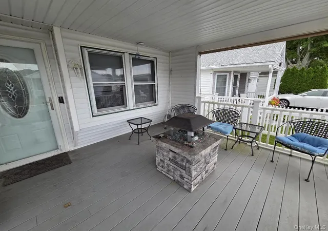 Photo 3 of Condo for sale at 69 Dogwood Ln, Brookhaven, NY 11949 | MLS# 1031960 | Listing updated on 2026-07-29
