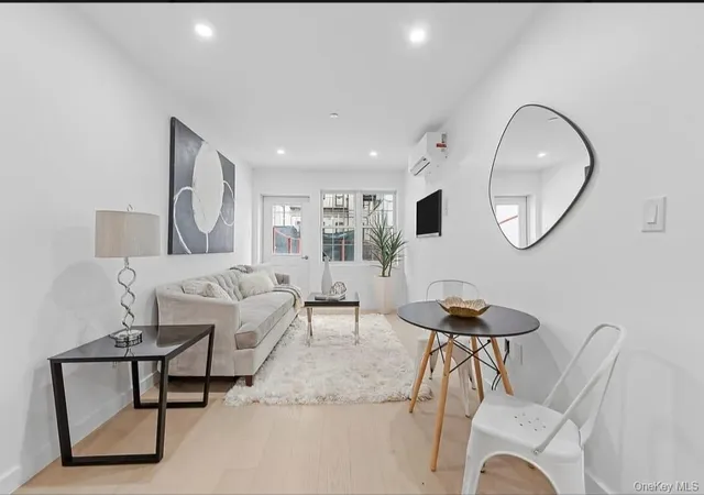 Photo 3 of Manufactured home for sale at 937 Brooklyn Ave, New York, NY 11203 | MLS# 1031966 | Listing updated on 2026-09-16