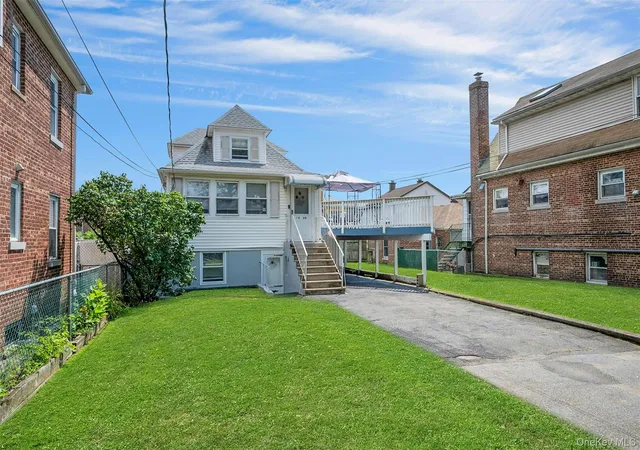Photo 3 of Single family home for sale at 1650 Research Ave, New York, NY 10465 | MLS# 1031969 | Listing updated on 2026-09-27