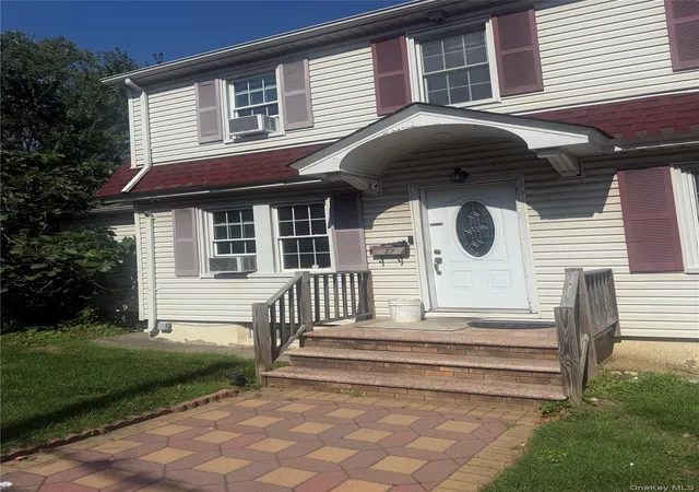 Photo 2 of Sale Pending at 8474 Homelawn St, New York, NY 11432 | MLS# 1031978 | Listing updated on 2026-08-21