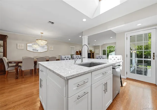 Photo 2 of Sale Pending at 7 Wren Dr, Oyster Bay, NY 11797 | MLS# 1031980 | Listing updated on 2026-08-19