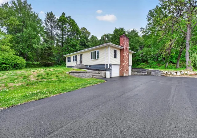 2nd image of 80 N Cross Rd, La Grange, NY 12540 | MLS# 1032011