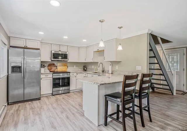 Photo 2 of Sale Pending at 150 Serpentine Ln, Islip, NY 11749 | MLS# 1032018 | Listing updated on 2026-09-01