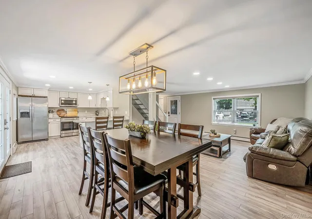 Photo 3 of Sale Pending at 150 Serpentine Ln, Islip, NY 11749 | MLS# 1032018 | Listing updated on 2026-09-01