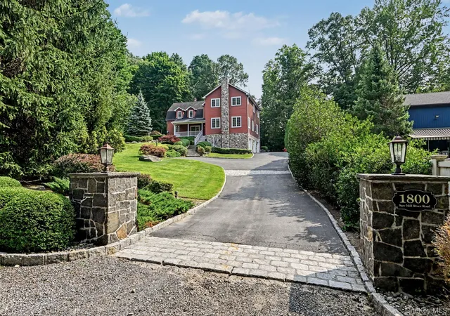 Photo 2 of Sale Pending at 1800 Saw Ml River Rd, Greenburgh, NY 10607 | MLS# 1032021 | Listing updated on 2026-09-25