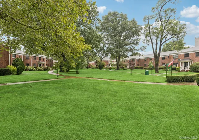 18th image of 1195 E Broadway #L21, Hempstead, NY 11557 | MLS# 1032061