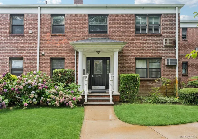 Photo 2 of Condo for sale at 1195 E Broadway #L21, Hempstead, NY 11557 | MLS# 1032061 | Listing updated on 2026-09-17