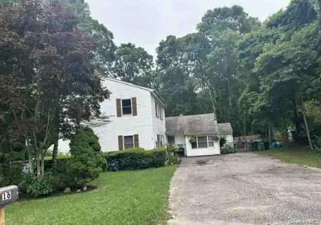 Photo 1 of Single family home for sale at 16 Astor Dr, Brookhaven, NY 11967 | MLS# 1032083 | Listing updated on 2026-09-25