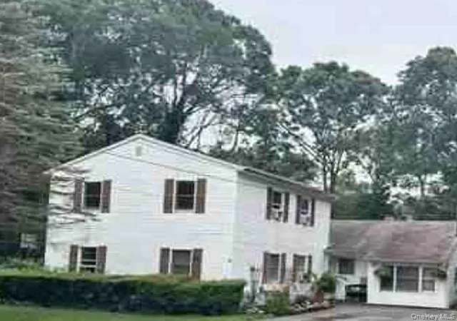 Photo 2 of Single family home for sale at 16 Astor Dr, Brookhaven, NY 11967 | MLS# 1032083 | Listing updated on 2026-09-25