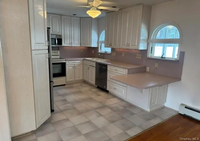 Photo 4 of Sale Pending at 2316 Westlake Ct, Hempstead, NY 11572 | MLS# 1032115 | Listing updated on 2026-08-21