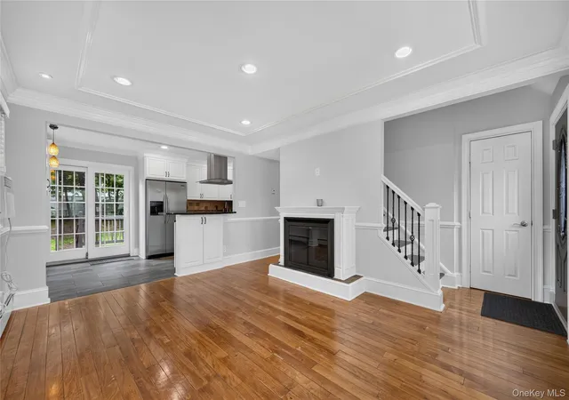 Photo 4 of Sale Pending at 135 N Wantagh Ave, Hempstead, NY 11756 | MLS# 1032140 | Listing updated on 2026-08-12