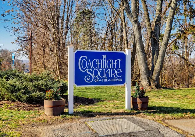 2nd image of 42 Coachlight Sq, Cortlandt, NY 10548