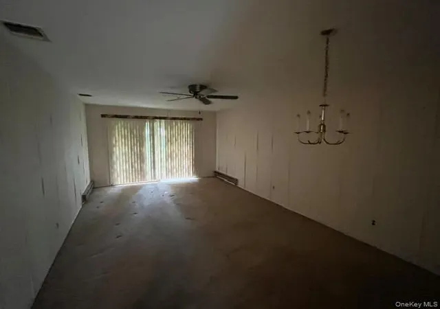 3rd image of 117 Harbor S, Babylon, NY 11701 | MLS# 1032170
