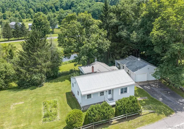 Photo 2 of Single family home for sale at 47220 State Hwy 10, Delhi, NY 13753 | MLS# 1032201 | Listing updated on 2026-07-30