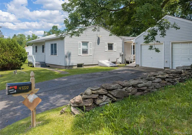 Photo 3 of Single family home for sale at 47220 State Hwy 10, Delhi, NY 13753 | MLS# 1032201 | Listing updated on 2026-07-30