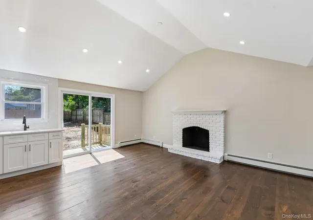 Photo 3 of Sale Pending at 5 Kew Dr, Brookhaven, NY 11789 | MLS# 1032212 | Listing updated on 2026-09-29