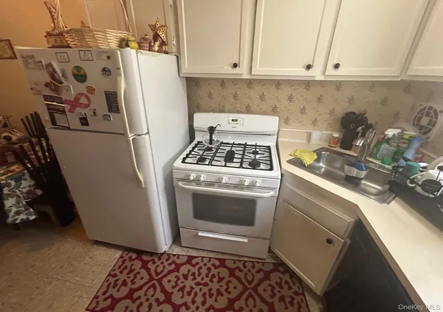 2nd image of 107 Sneden Pl W #107, Ramapo, NY 10977 | MLS# 1032214