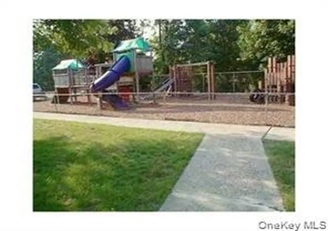 46th image of 107 Sneden Pl W #107, Ramapo, NY 10977 | MLS# 1032214