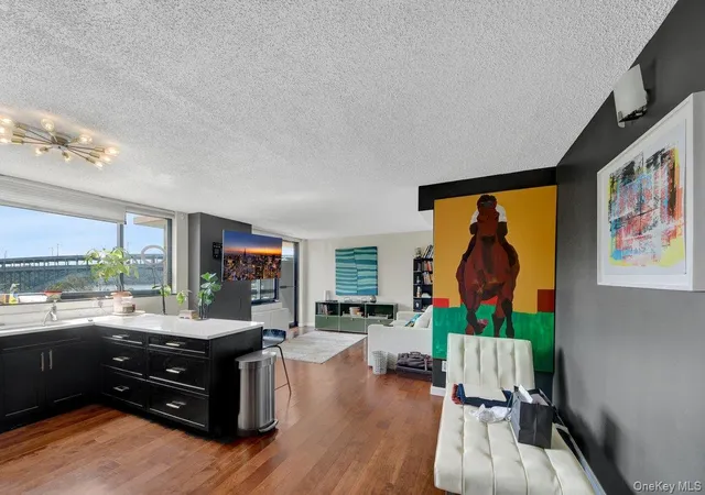 Photo 3 of Condo for sale at 2287 Johnson Ave #4F, New York, NY 10463 | MLS# 1032238 | Listing updated on 2026-10-04