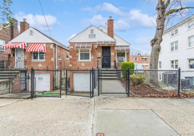 Photo 1 of Sale Pending at 4121 Grace Ave, New York, NY 10466 | MLS# 1032248 | Listing updated on 2026-09-18