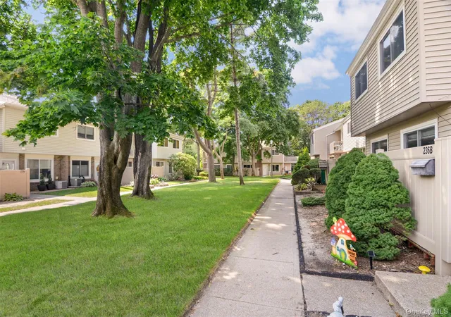 Photo 2 of Sale Pending at 236 Springmeadow Dr #B, Islip, NY 11741 | MLS# 1032249 | Listing updated on 2026-08-14