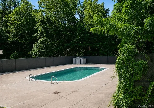Listing Photo 2 - Condo for sale in building located at 119 S Highland Ave, Ossining, NY 10562 - Unit #5E