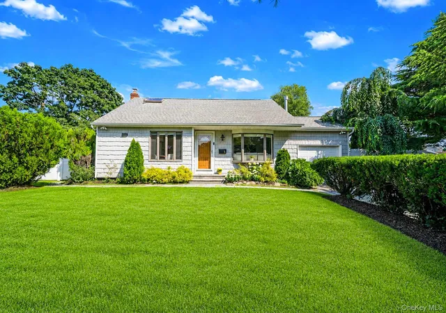 1st image of 1 Rutgers St, Smithtown, NY 11787 | MLS# 1032258