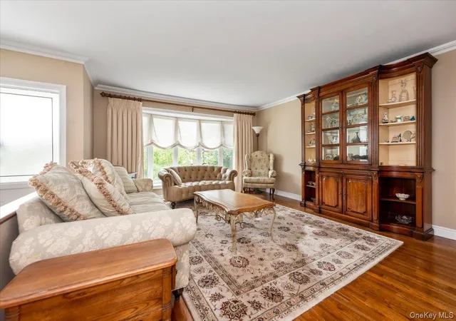 5th image of 718 Arbuckle Ave, Hempstead, NY 11598 | MLS# 1032267