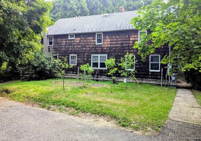 Photo 1 of Single family home for sale at 5284 Sound Ave, Riverhead, NY 11901 | MLS# 1032275 | Listing updated on 2026-10-03