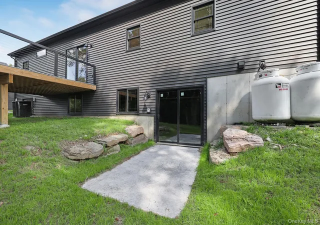 Photo 5 of Single family home for sale at 375 Breezy Hl Rd, Liberty, NY 12768 | MLS# 1032282 | Listing updated on 2026-09-02