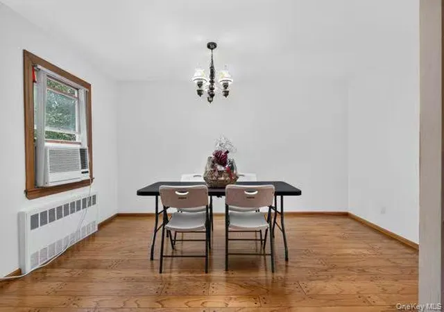 5th image of 1769 W End Ave, North Hempstead, NY 11040 | MLS# 1032293
