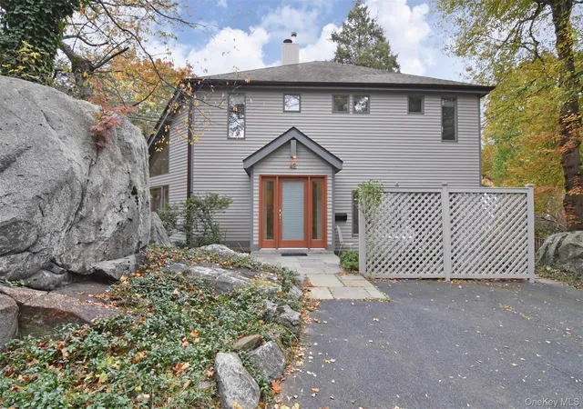 Photo 2 of Single family home for sale at 42 Ravensdale Rd, Greenburgh, NY 10706 | MLS# 1032297 | Listing updated on 2026-09-08