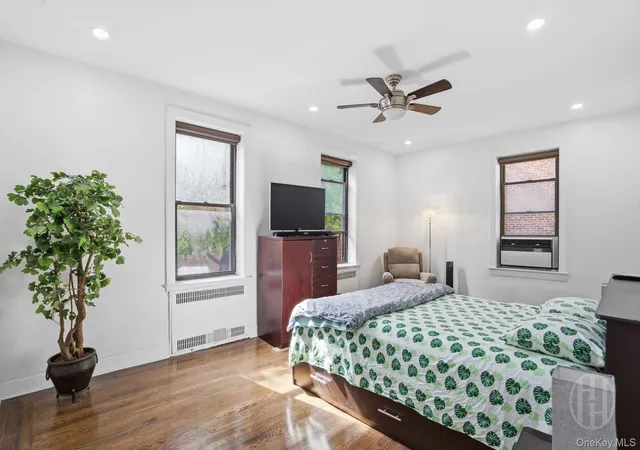 Listing Photo 4 - Condo for sale in building located at 3545 81St St, New York, NY 11372 - Unit #B5