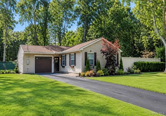 Photo 1 of Single family home for sale at 28 Yaphank Ave, Brookhaven, NY 11719 | MLS# 1032303 | Listing updated on 2026-10-05