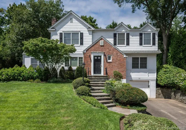 Single family home for sale at 73 Revere Rd, North Hempstead, NY 11577 | MLS# 1032326
