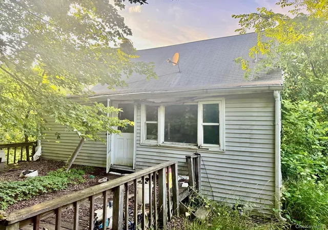 5th image of 933 South St, Plattekill, NY 12528 | MLS# 1032331
