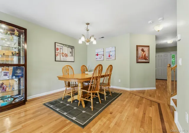 Listing Photo 5 - Condo for sale in building located at 165 Underhill Ln, Peekskill, NY 10566