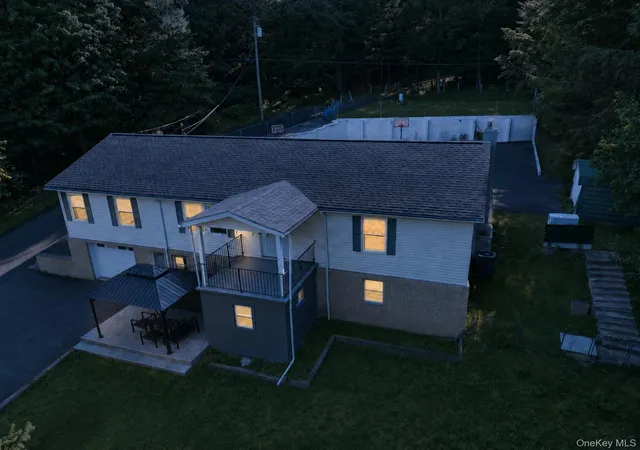 2nd image of 274 Grey Rd, Fallsburg, NY 12779 | MLS# 1032386
