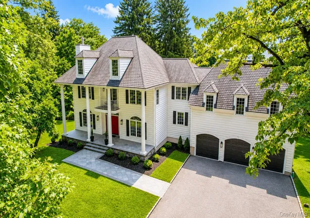 Photo 3 of Sale Pending at 1320 Albany Post Rd, Cortlandt, NY 10520 | MLS# 1032387 | Listing updated on 2026-08-15