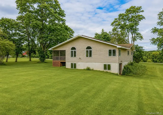 Photo 4 of Single family home for sale at 257 Fort Van Tyle Rd, Greenville, NY 12771 | MLS# 1032400 | Listing updated on 2026-08-13