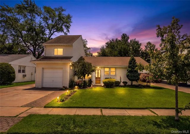 Photo 2 of Single family home for sale at 79 Spruce Ln, Hempstead, NY 11581 | MLS# 1032418 | Listing updated on 2026-10-04