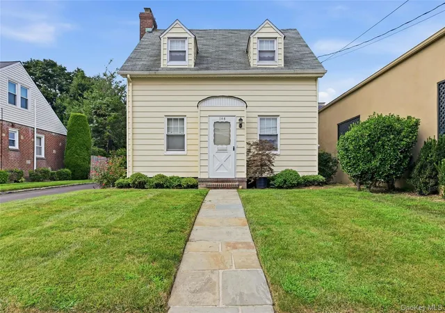 1st image of 148 Canterbury Rd, North Hempstead, NY 11596 | MLS# 1032426