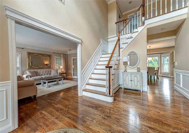 2nd image of 61 Hillside Ave, Smithtown, NY 11780 | MLS# 1032455