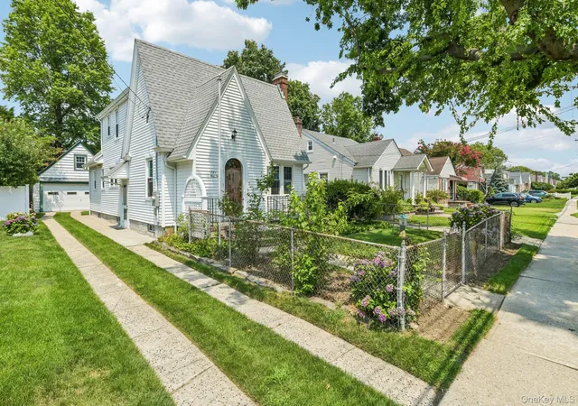 Photo 3 of Sale Pending at 781 Grand Ter Ave, Hempstead, NY 11510 | MLS# 1032478 | Listing updated on 2026-08-26