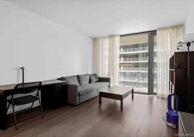 Photo 3 of Condo for sale at 13103 40th Road #11D, New York, NY 11354 | MLS# 1032481 | Listing updated on 2026-08-04