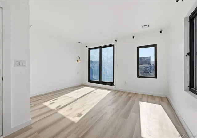 Photo 4 of Sale Pending at 67-38 6th Avenue, New York, NY 11220 | MLS# 1032484 | Listing updated on 2026-08-22